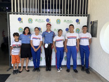 Foto: Ascom/TRE-RR/Visita dos alunos do 8º e 9º ano do CME Ver. João Rogélio Schuertz ao  Cartór...