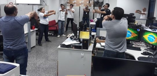 TRE-RR - Ginástica laboral Servidores da Secretaria de Informática fazem ginástica laboral