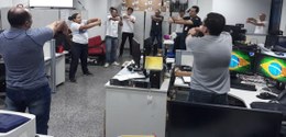 Servidores da Secretaria de Informática fazem ginástica laboral