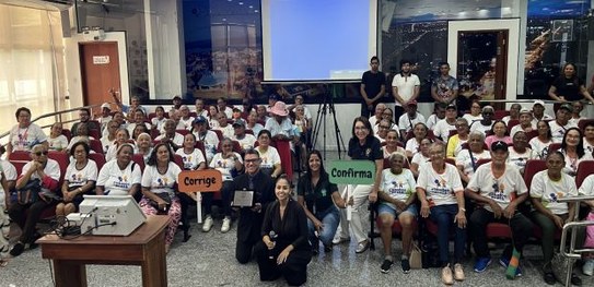 TRE-RR - Recebe idosos do Projeto Cabelos de Prata