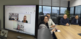 Mosaico com imagens de pessoas participando de uma reunião por videoconferência