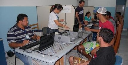 421 presos provisórios estão aptos a votar em Roraima Servidores do TRE-RR realizam atendimento na Penitenciária Agrícola do Monte Cristo