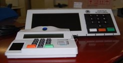 Urna eletrônica e microterminal
